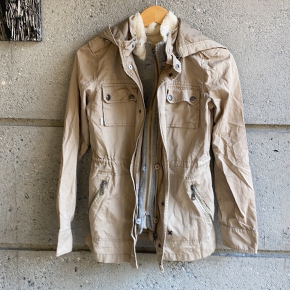 Hurley 2in1 Utility Jacket with Removable vest liner - Picture 16 of 17